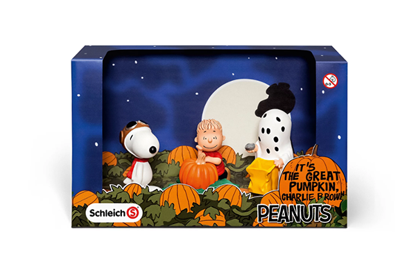Free Charlie Brown Halloween Kit
