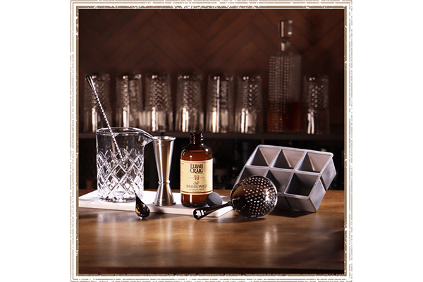 Free Old Fashioned Whisky Cocktail Kit
