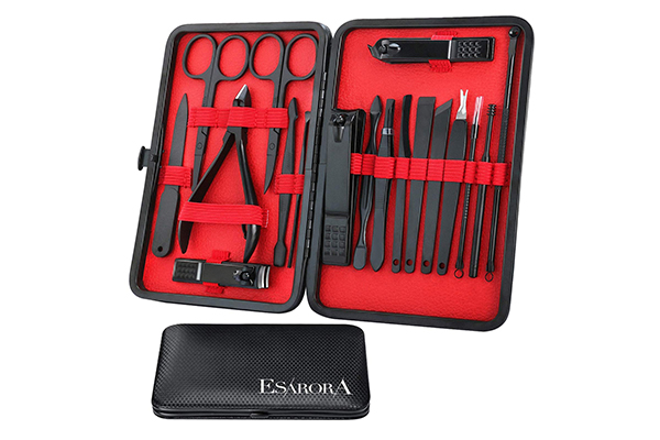 Free ESARORA Manicure Set