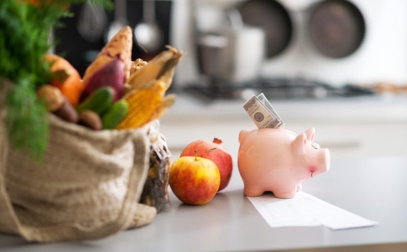 Save Money, Eat Healthy: Essential Food Budget Tips for Students