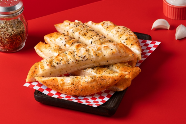 Free Treats at Pizza Hut